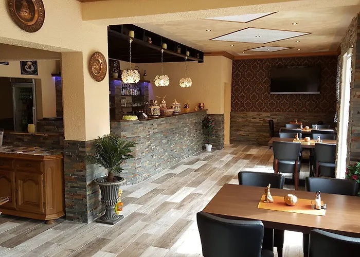 Im Rheintal Kamp-Bornhofen